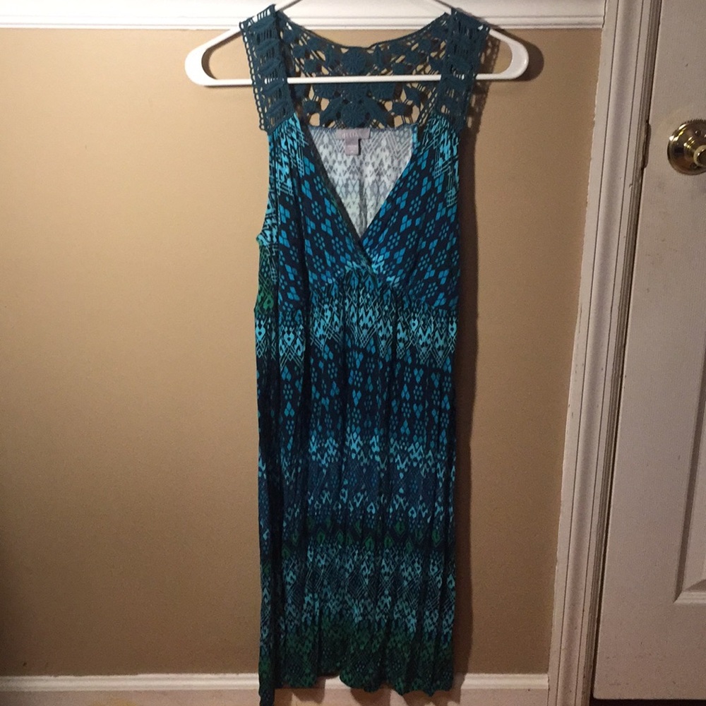 blue patterned dress